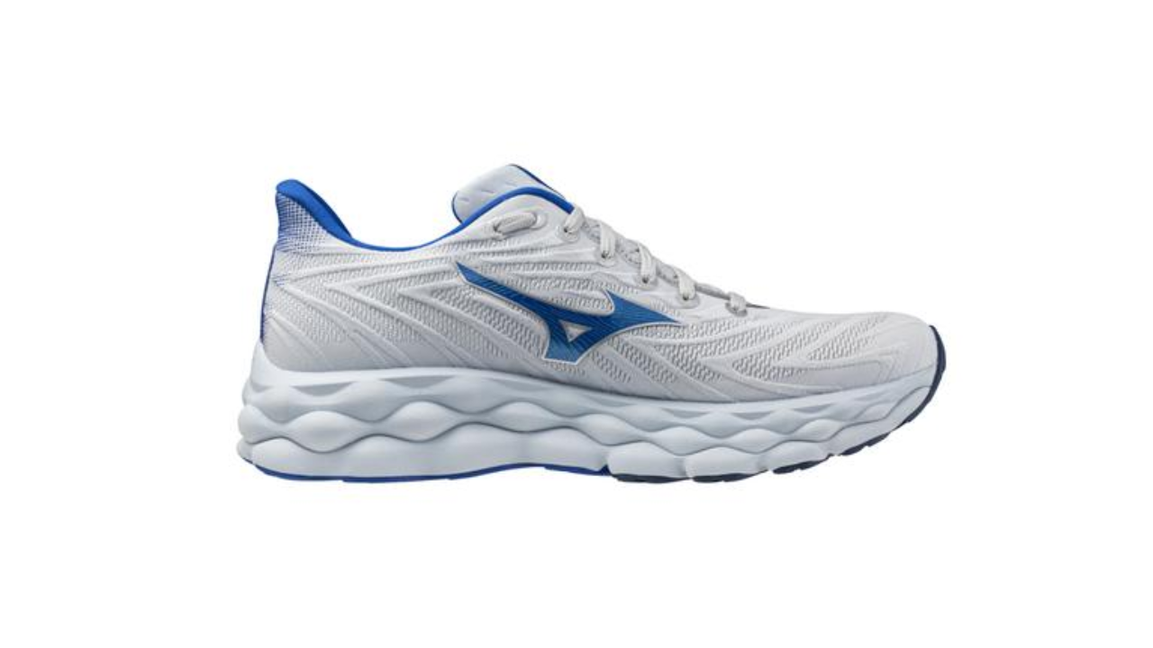 Mizuno Wave Sky 8